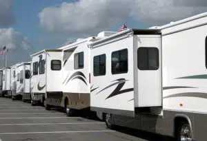 Read more about the article Factors to Consider When Buying an RV for Travel