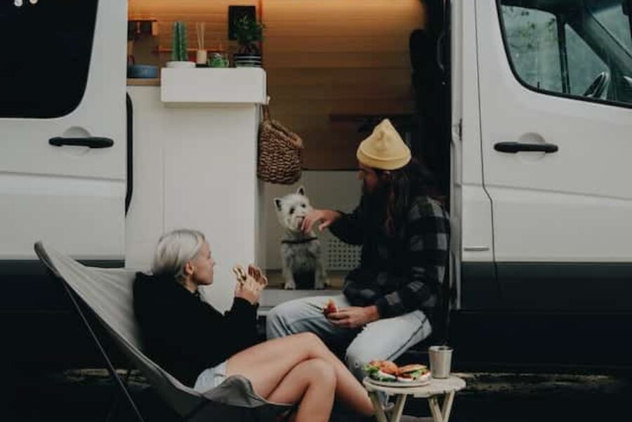 Top 2 Reasons Why Motorhomes Are The Wave Of The Future