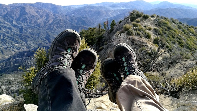 Choosing Hiking Shoes For Beginners